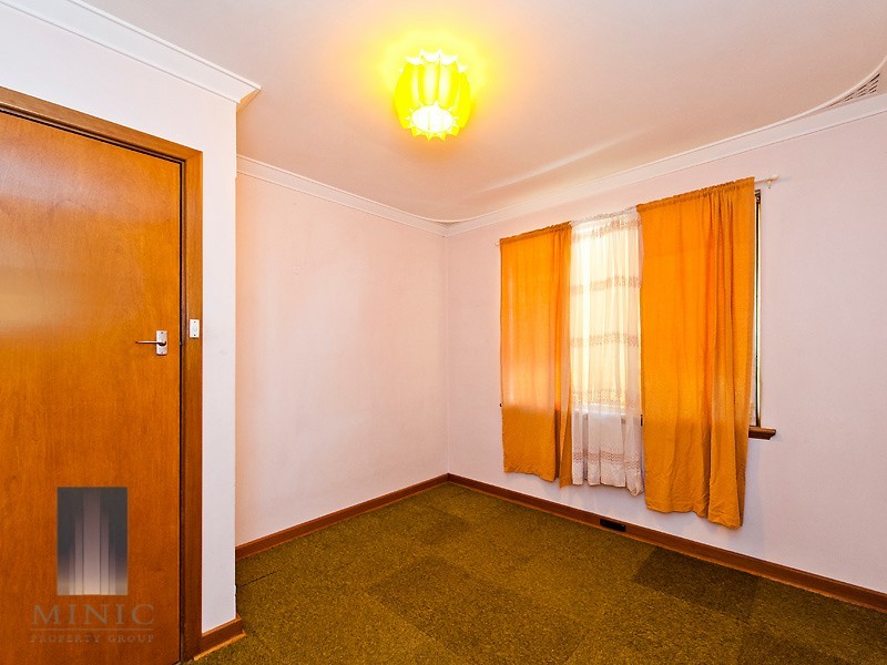 17 Jenever Place, Bentley WA 6102