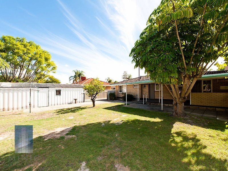 17 Jenever Place, Bentley WA 6102