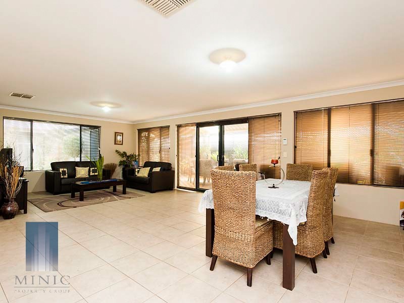 6 Hadzy Court, Gosnells WA 6110