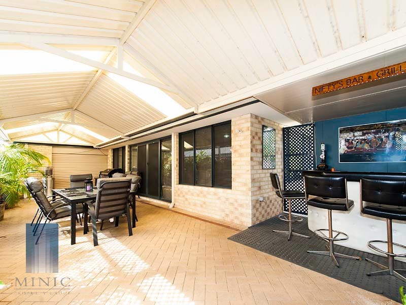 6 Hadzy Court, Gosnells WA 6110
