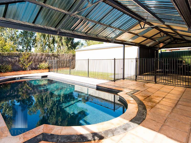 28 Woodside Loop, Beckenham WA 6107