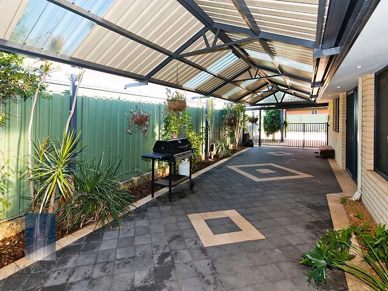 28 Woodside Loop, Beckenham WA 6107