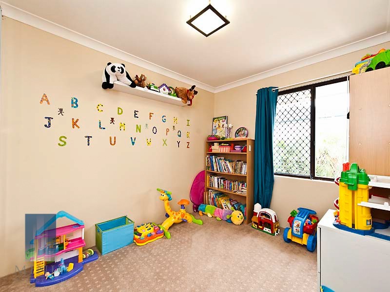 57 Nerida Way, Parkwood WA 6147