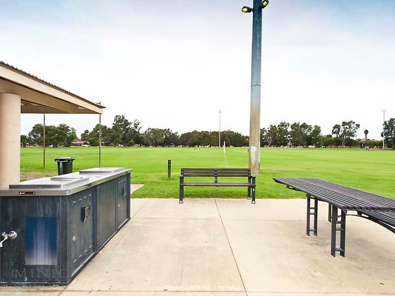 57 Nerida Way, Parkwood WA 6147