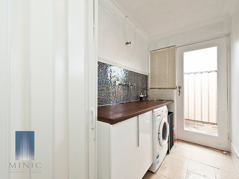 4 Bow Street, Wilson WA 6107