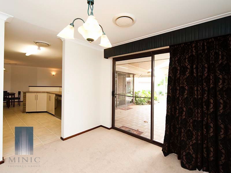 29 Hossack Avenue, Parkwood WA 6147