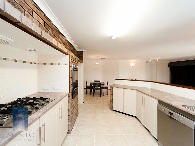 29 Hossack Avenue, Parkwood WA 6147