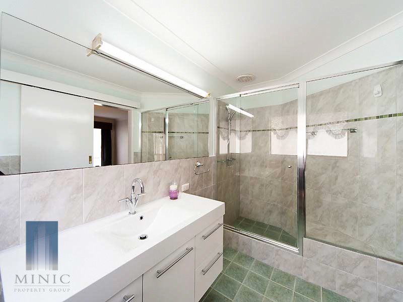 29 Hossack Avenue, Parkwood WA 6147