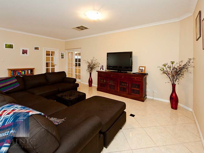 14 The Fairway, Jandakot WA 6164