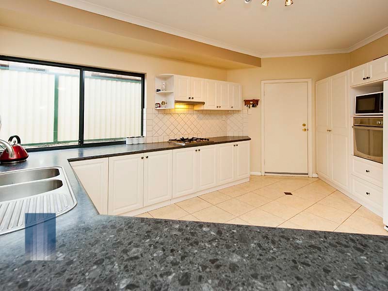 14 The Fairway, Jandakot WA 6164