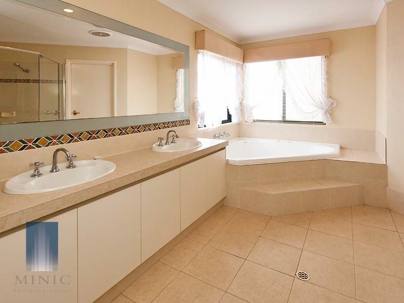 14 The Fairway, Jandakot WA 6164