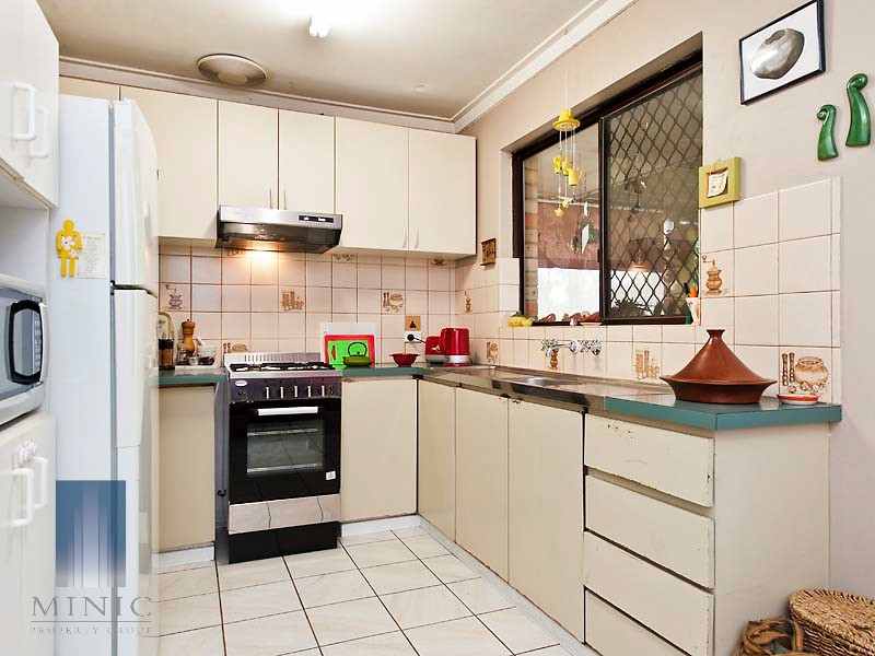 10 Eclipse Way, Beckenham WA 6107