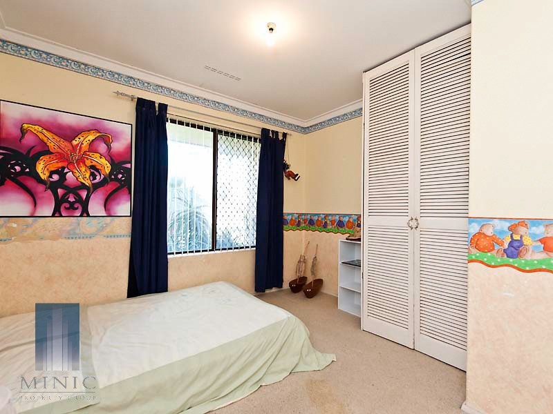 10 Eclipse Way, Beckenham WA 6107