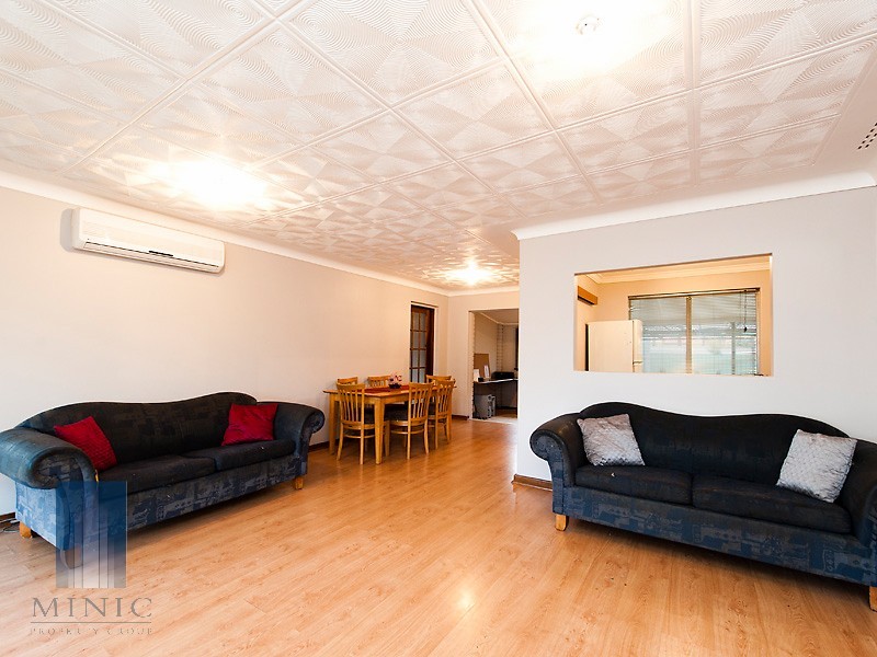 35 Lowth Road, Beckenham WA 6107