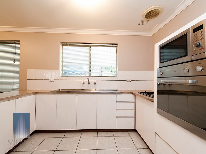 35 Lowth Road, Beckenham WA 6107