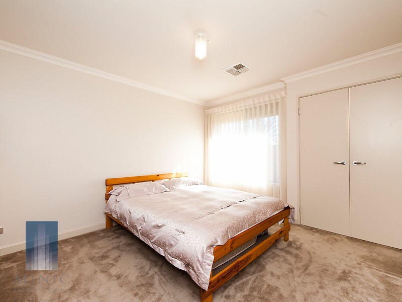 106 Barbican Street East, Shelley WA 6148