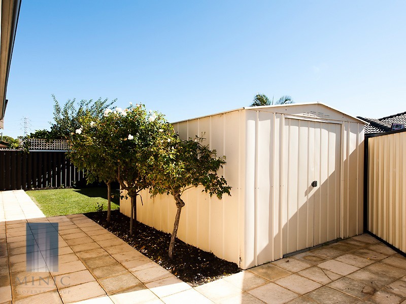 106 Barbican Street East, Shelley WA 6148