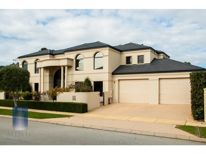 3 Crowley Vista, Salter Point WA 6152