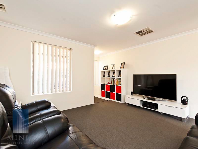 7/101 Armstrong Road, Wilson WA 6107