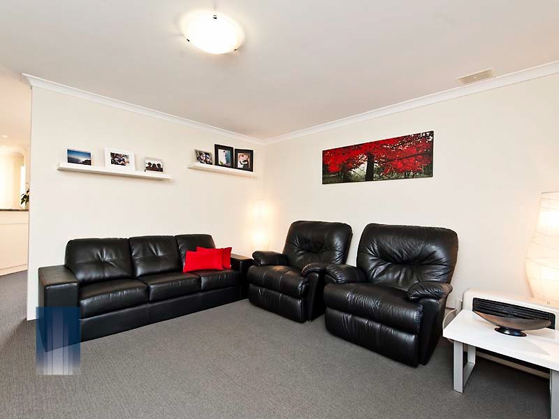7/101 Armstrong Road, Wilson WA 6107