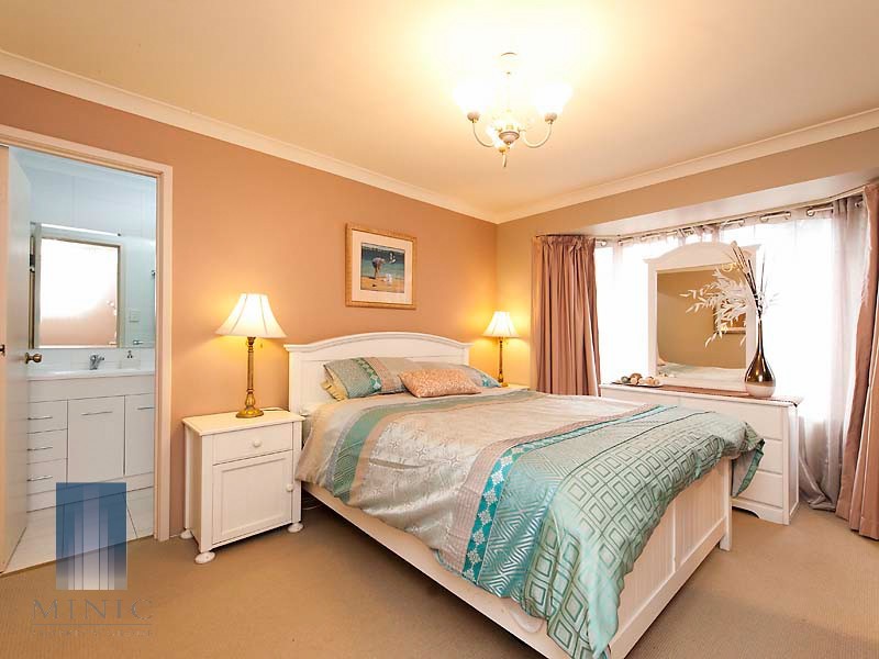 38 Hawkesbury Drive, Willetton WA 6155