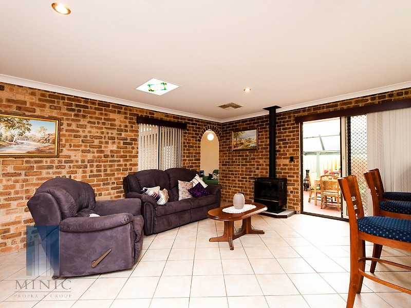 23 Cobalt Place, Riverton WA 6148