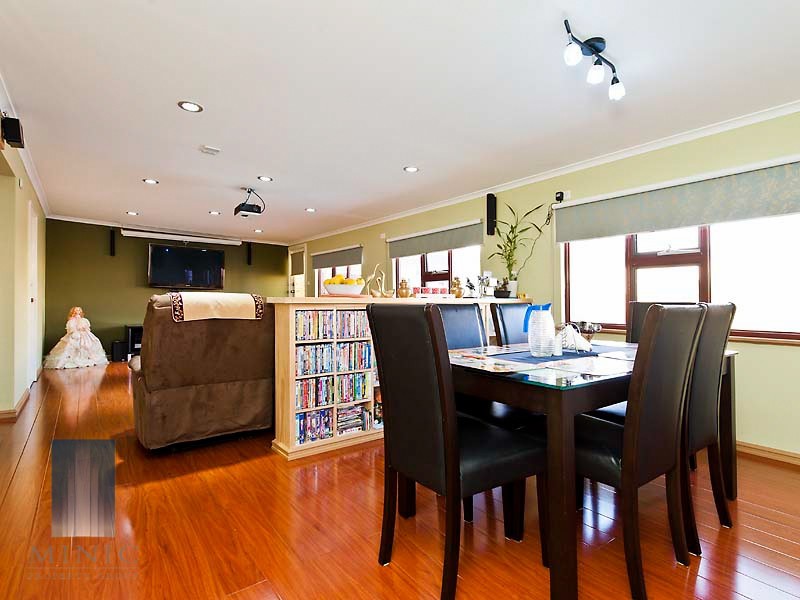 4 Harrow Place, Parkwood WA 6147