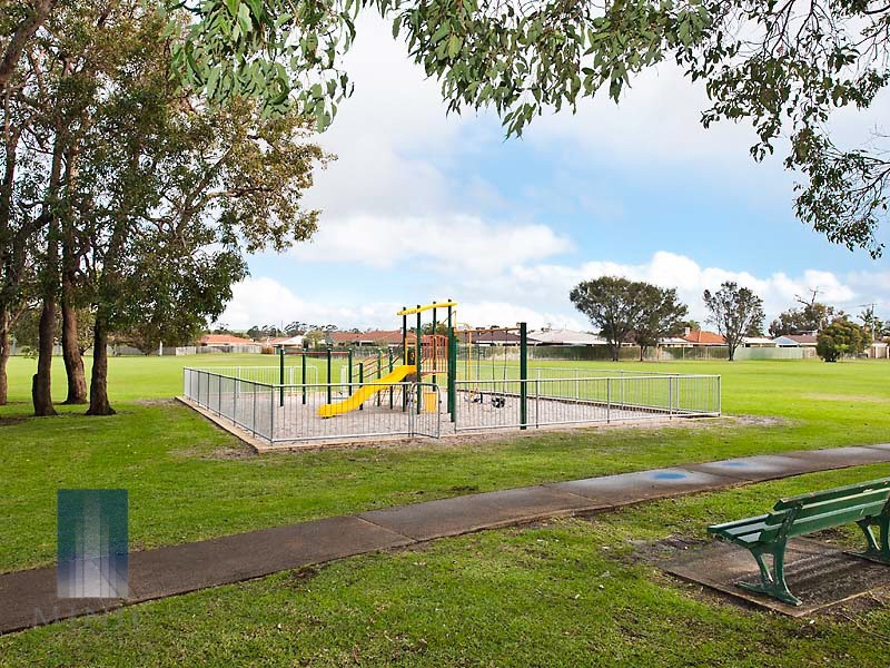 4 Harrow Place, Parkwood WA 6147