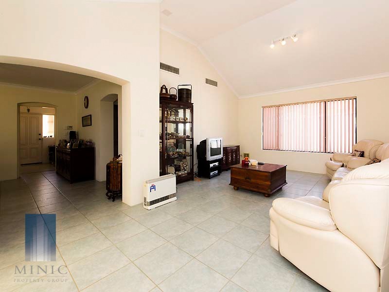 13 Rainer Mews, Willetton WA 6155