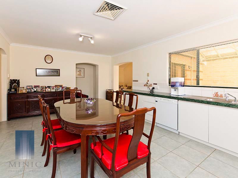 13 Rainer Mews, Willetton WA 6155