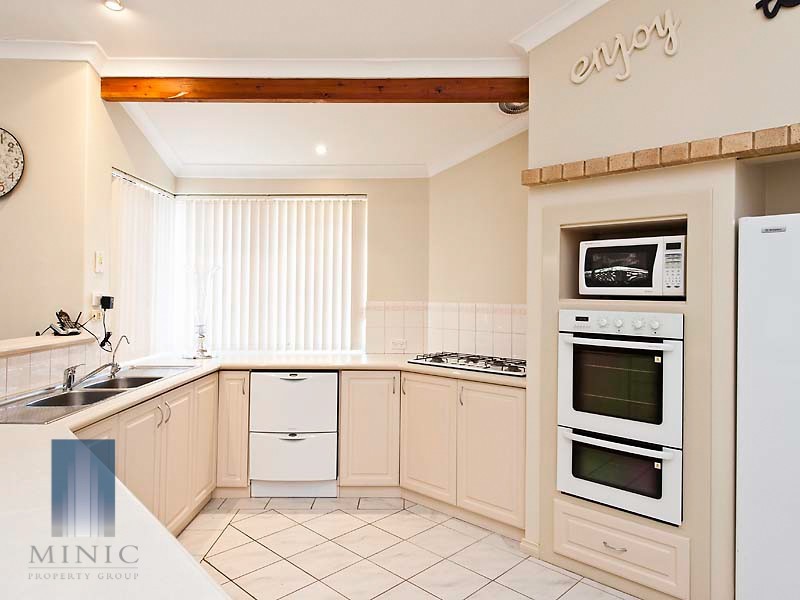 3 Looranah Street, Mount Nasura WA 6112