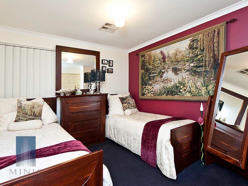 3 Looranah Street, Mount Nasura WA 6112