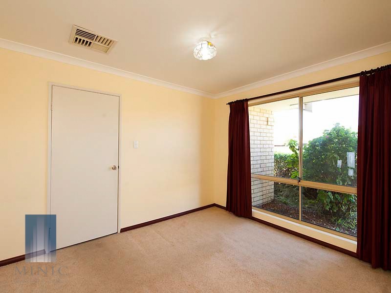 46 Tea Tree Way, Thornlie WA 6108