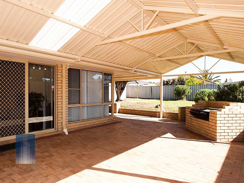 46 Tea Tree Way, Thornlie WA 6108