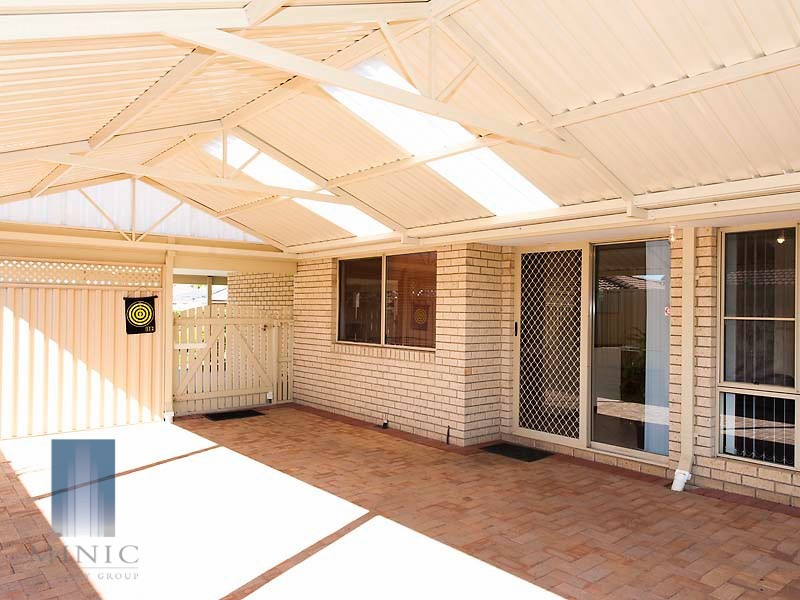 46 Tea Tree Way, Thornlie WA 6108