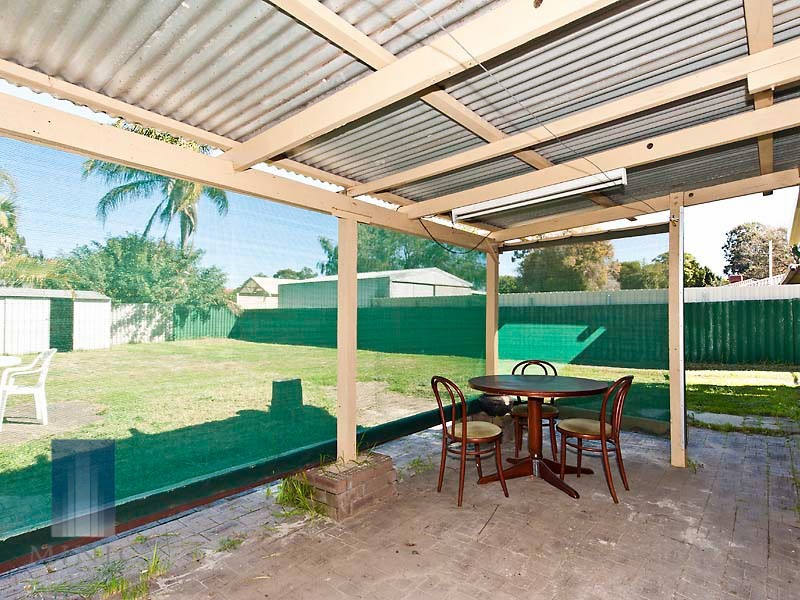 12 Goudhurst Place, Gosnells WA 6110