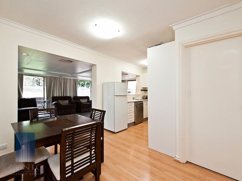 70 Ropele Drive, Parkwood WA 6147