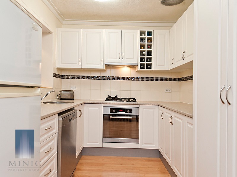 70 Ropele Drive, Parkwood WA 6147