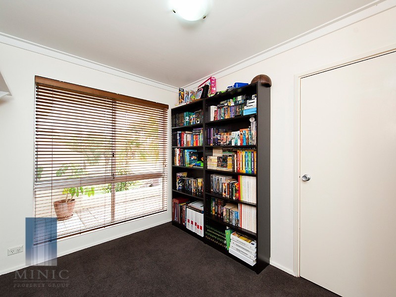 70 Ropele Drive, Parkwood WA 6147