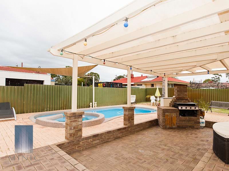 48 Cerberus Avenue, Parkwood WA 6147