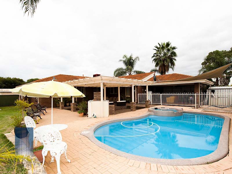 48 Cerberus Avenue, Parkwood WA 6147