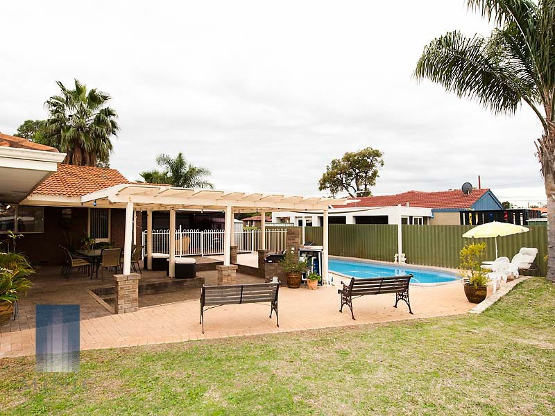 48 Cerberus Avenue, Parkwood WA 6147