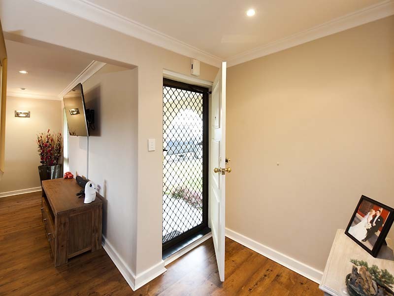 9 Kapok Court, Parkwood WA 6147