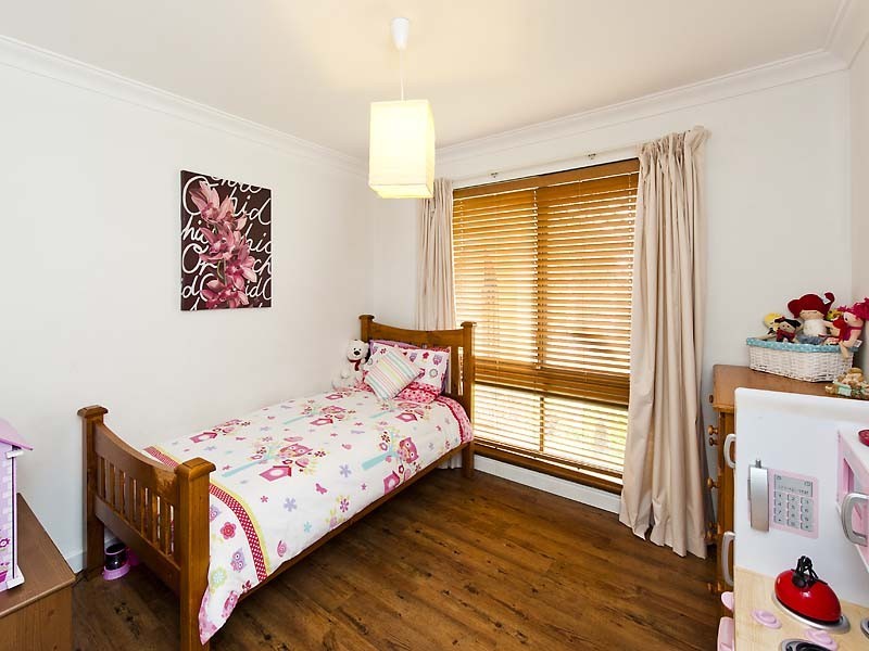 9 Kapok Court, Parkwood WA 6147