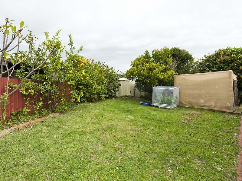 9 Kapok Court, Parkwood WA 6147