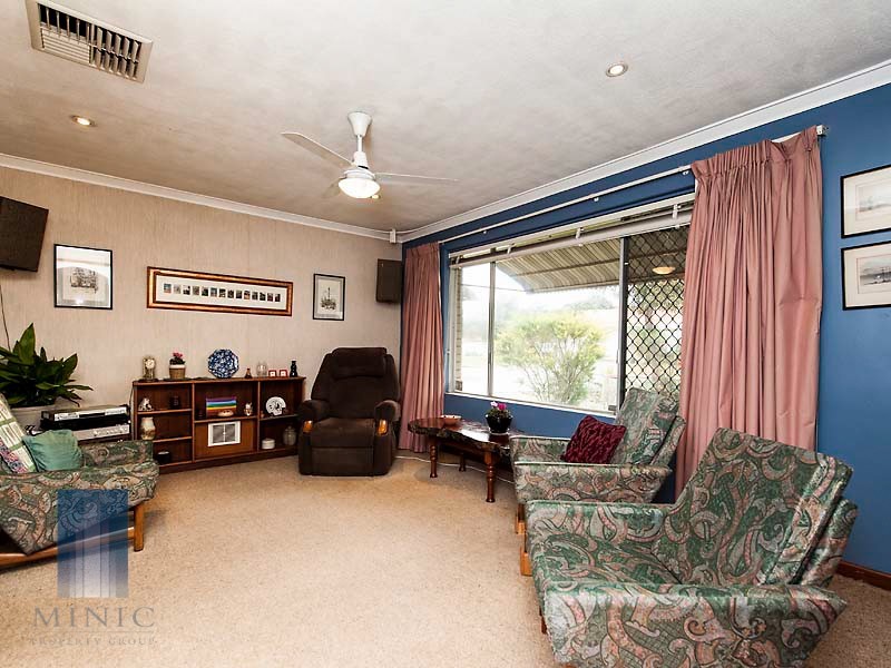 3 Dalton Place, Wilson WA 6107