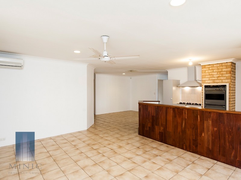 98 Collins Road, Willetton WA 6155