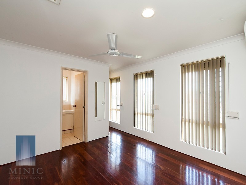 98 Collins Road, Willetton WA 6155