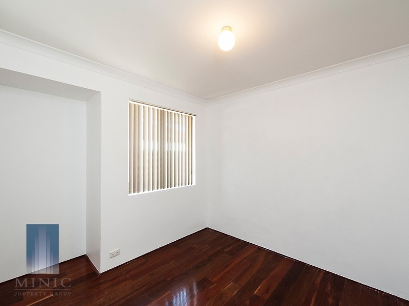 98 Collins Road, Willetton WA 6155