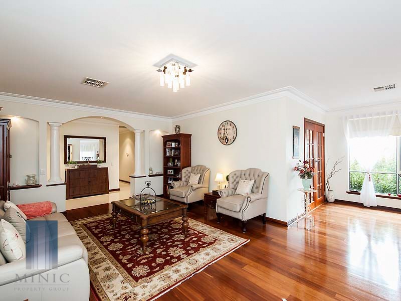 8 Opal Place, Riverton WA 6148